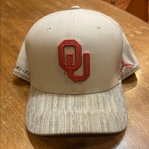 Oklahoma Sooners Jordan brand dri-fit hat